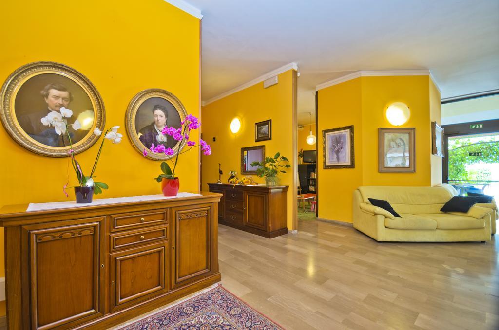 Hotel Nevada Bibione Eksteriør bilde