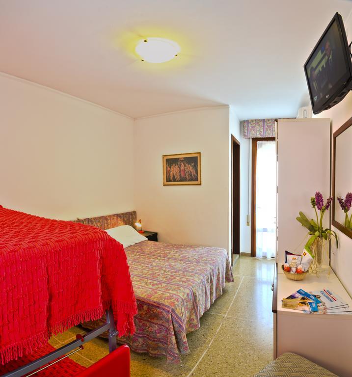 Hotel Nevada Bibione Eksteriør bilde