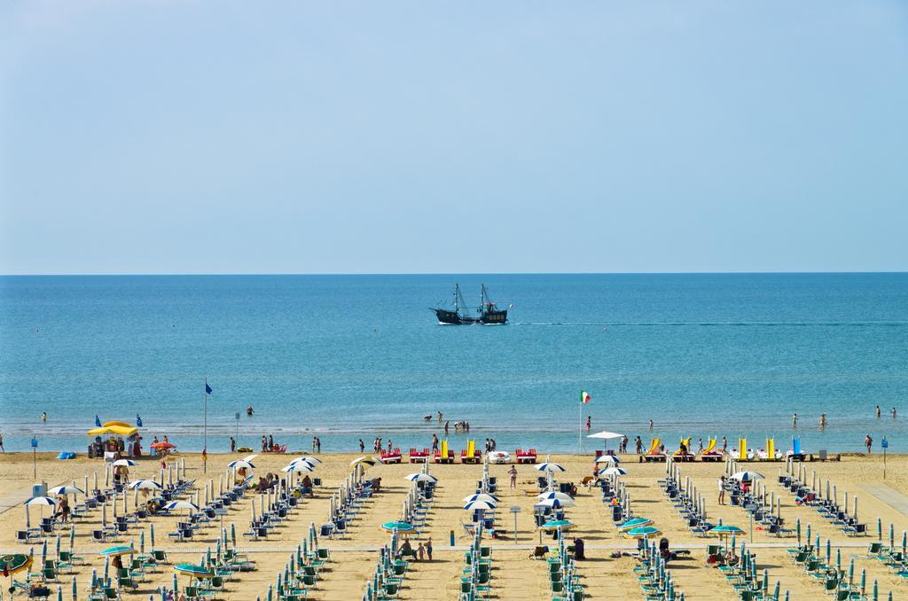 Hotel Nevada Bibione Eksteriør bilde